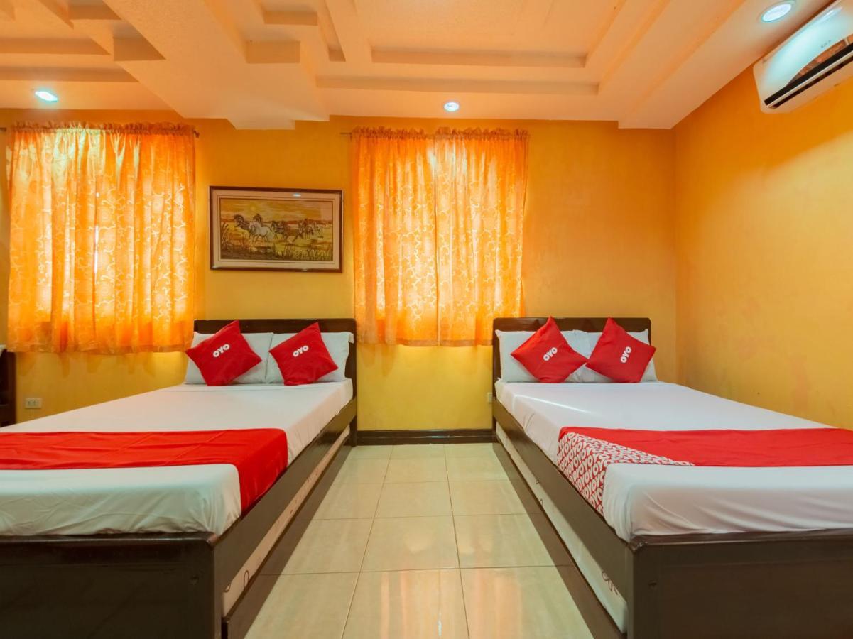 Oyo 573 Voyagers Palace Puerto Princesa Ngoại thất bức ảnh