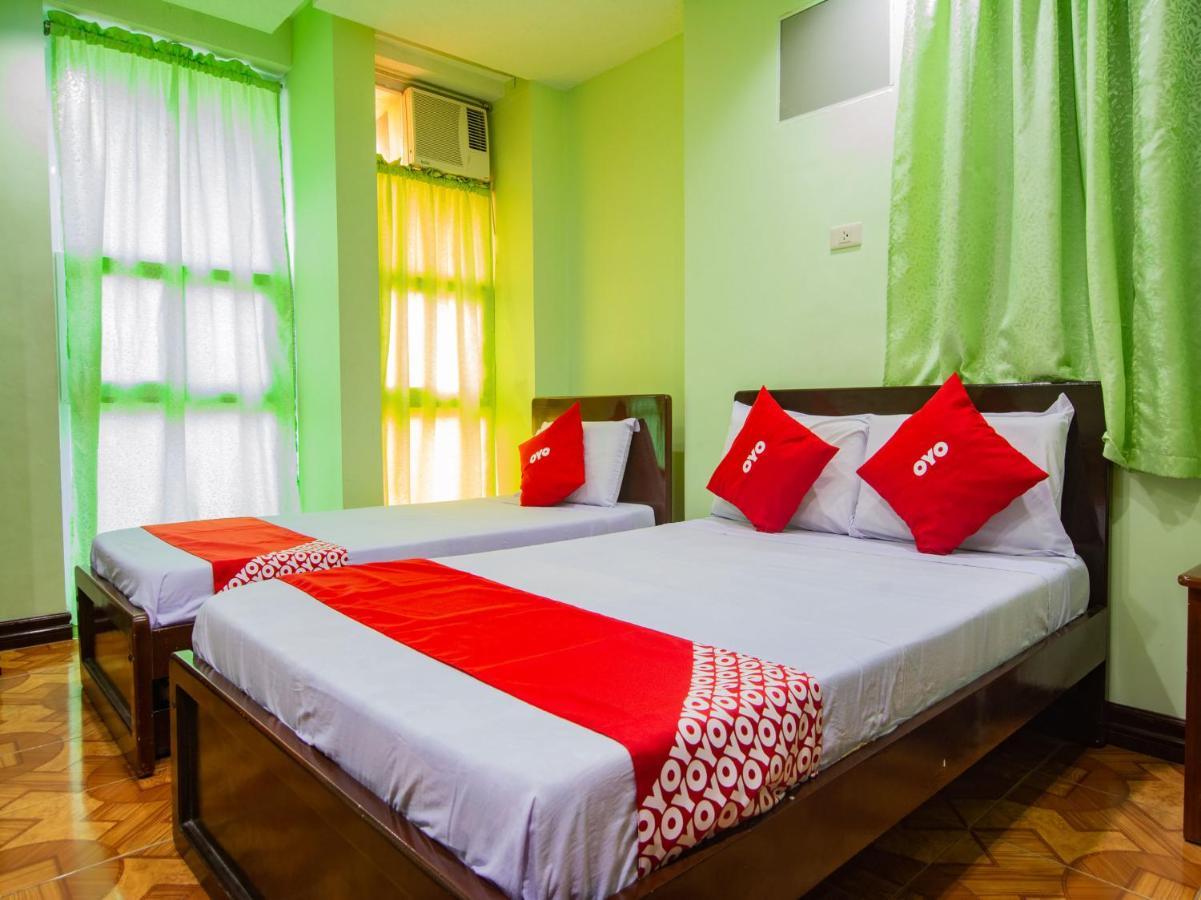 Oyo 573 Voyagers Palace Puerto Princesa Ngoại thất bức ảnh