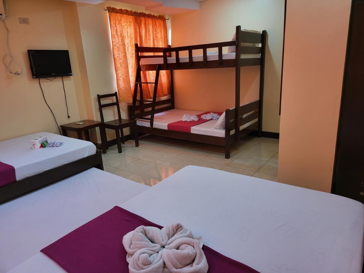 Oyo 573 Voyagers Palace Puerto Princesa Ngoại thất bức ảnh